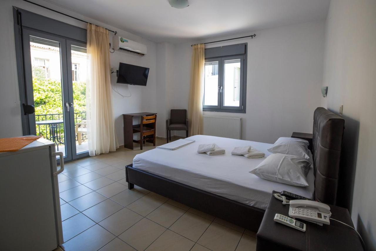 Hotel Pyrgos Sofokleous Mytilíni Esterno foto