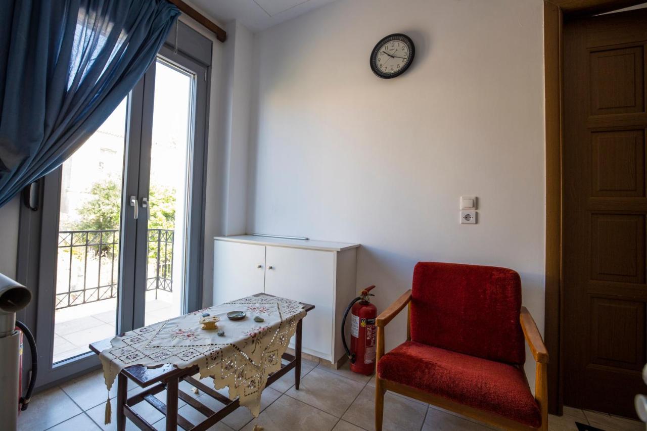 Hotel Pyrgos Sofokleous Mytilíni Esterno foto