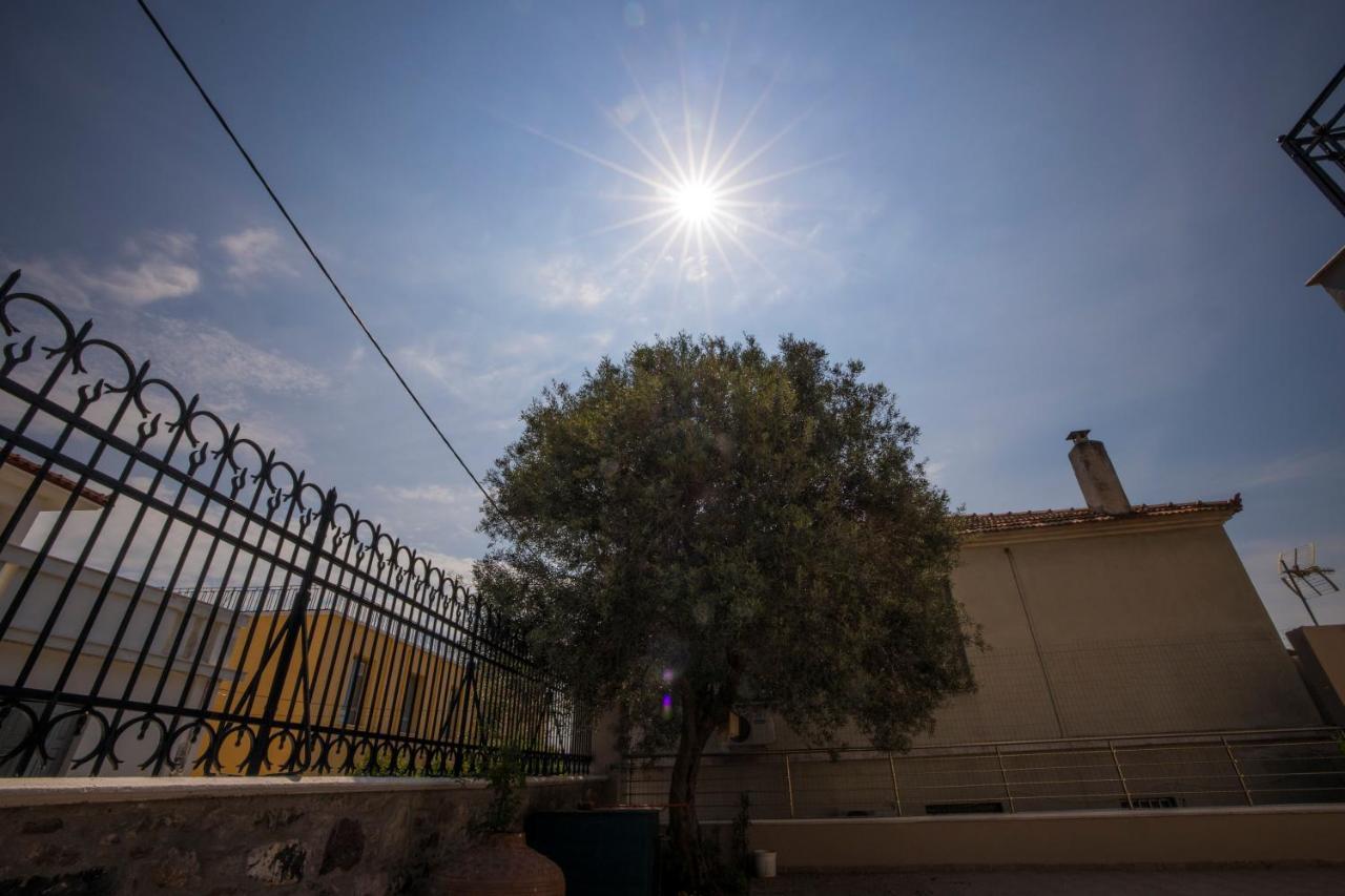 Hotel Pyrgos Sofokleous Mytilíni Esterno foto