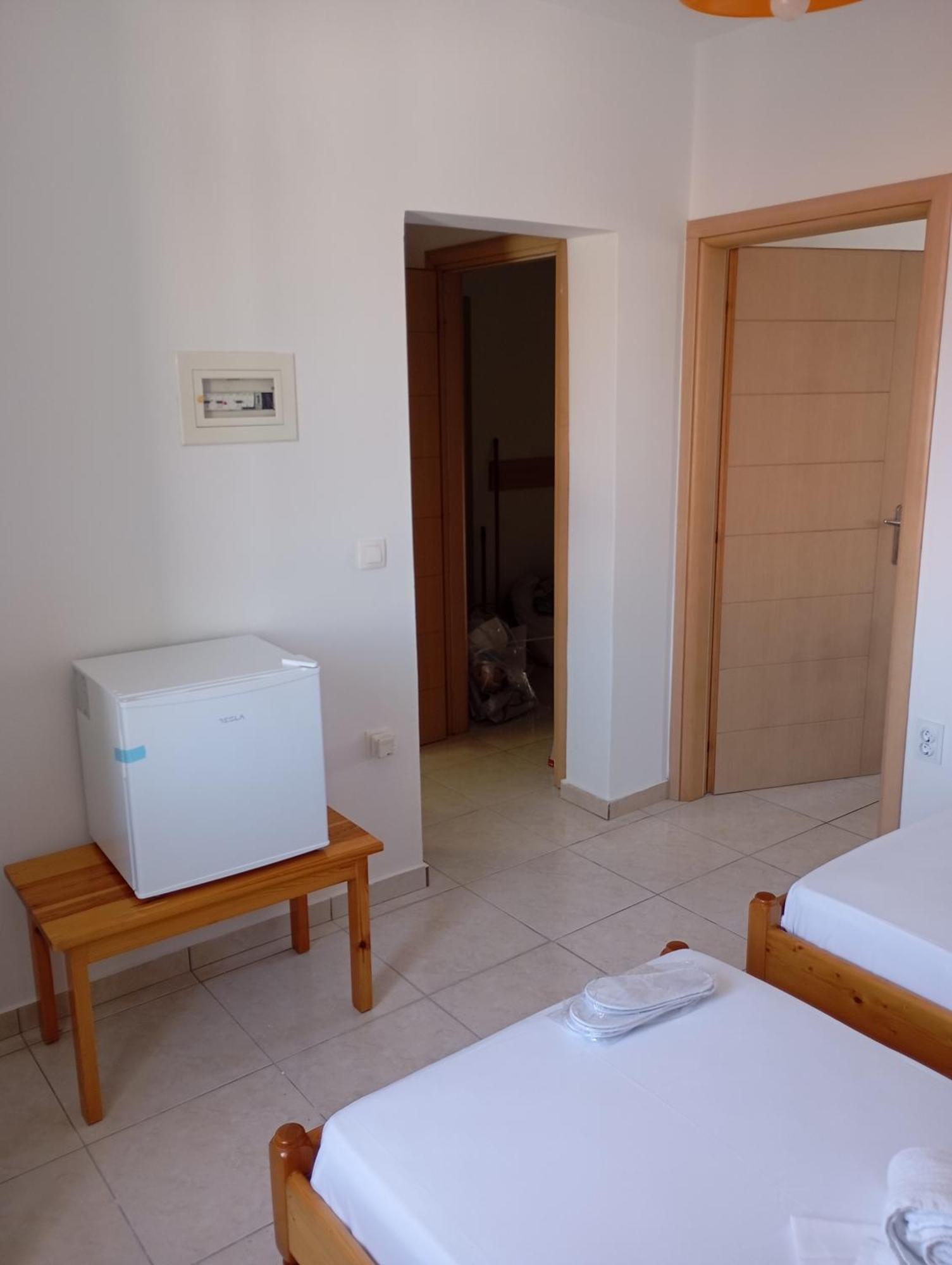Hotel Pyrgos Sofokleous Mytilíni Esterno foto