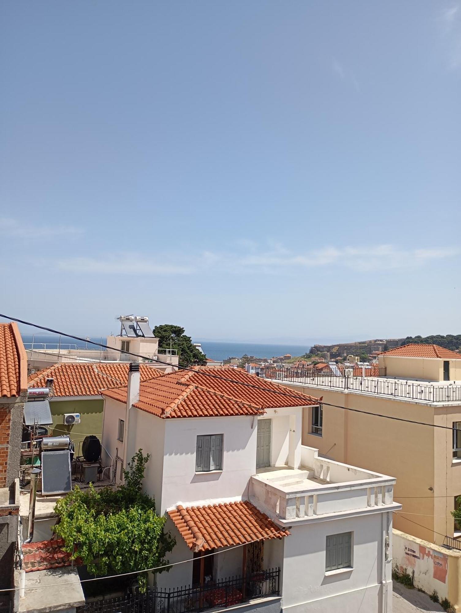 Hotel Pyrgos Sofokleous Mytilíni Esterno foto