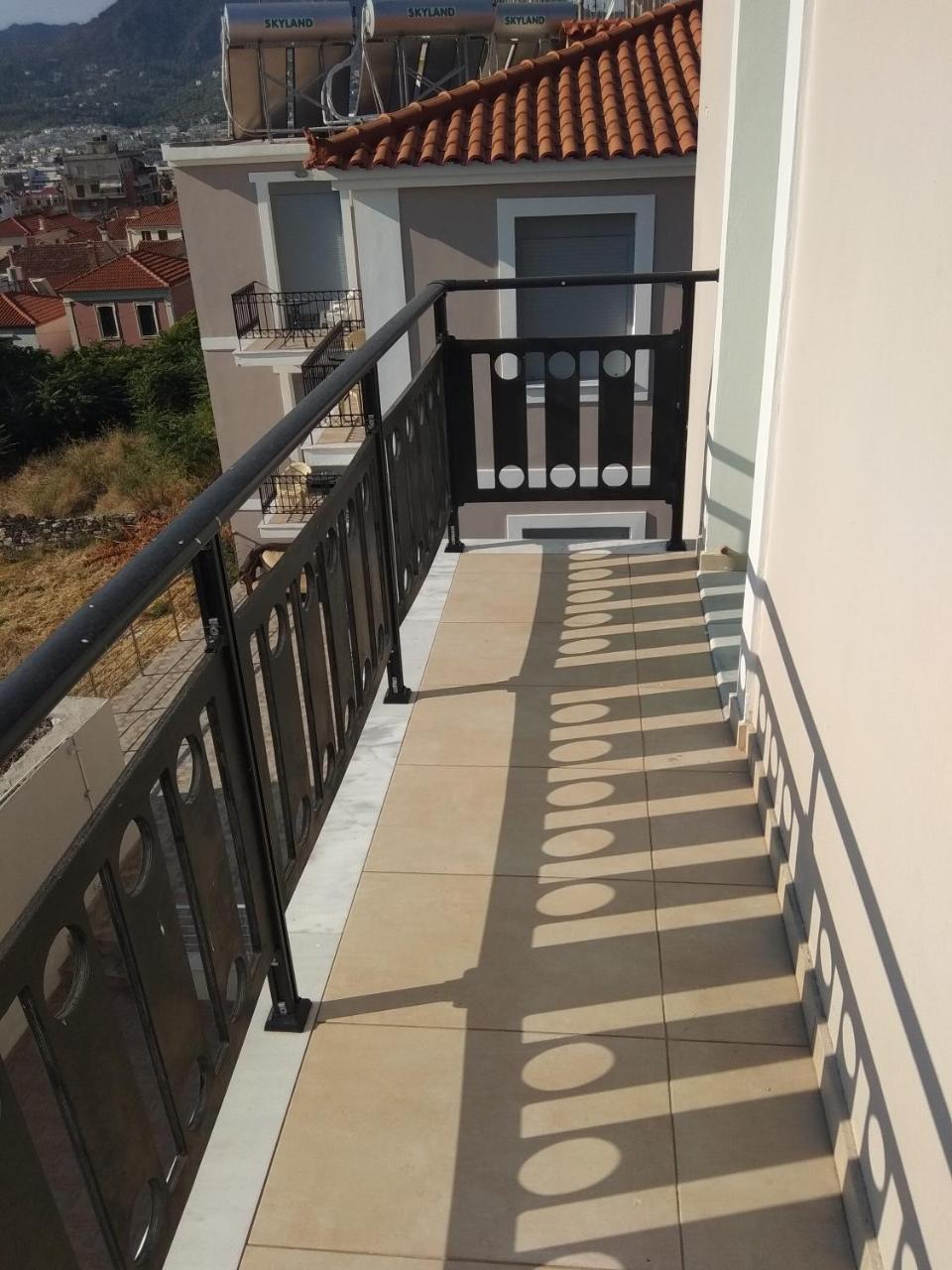Hotel Pyrgos Sofokleous Mytilíni Esterno foto